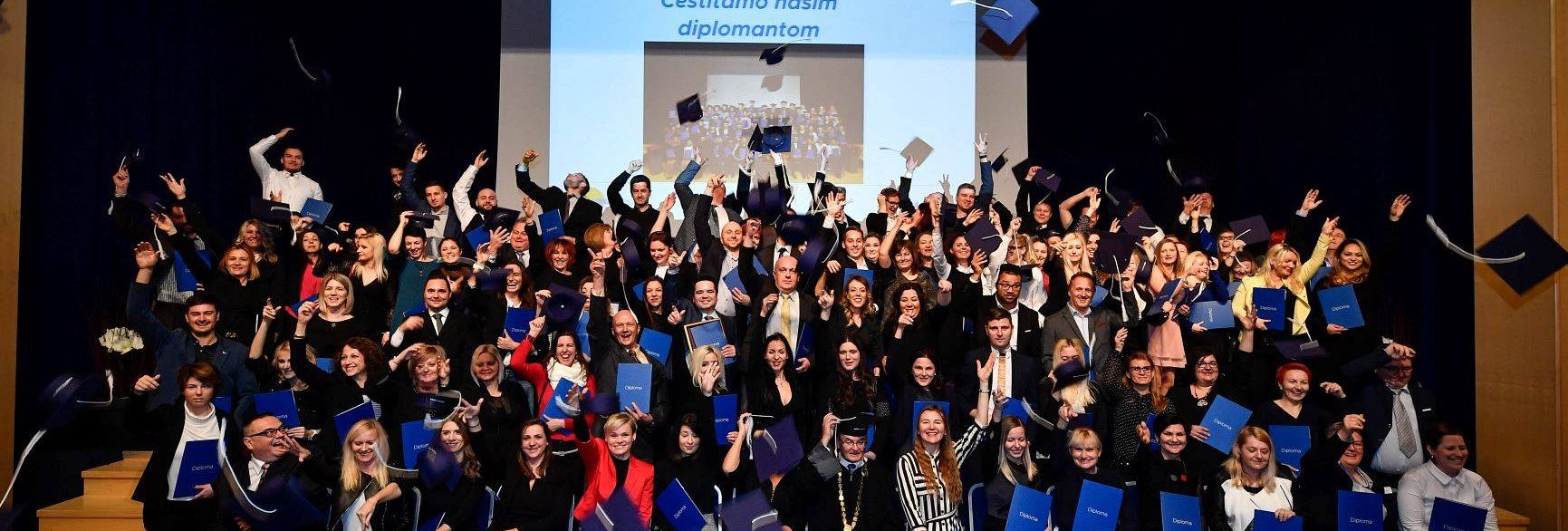 Dodelili smo diplome za 346 diplomaca generacije 2019.